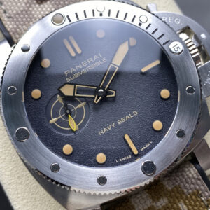 Panerai Luminor 44mm Automatic Men's Watch - Swiss Made 1162608307